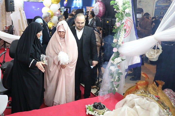 آغاز زندگی مشترک با عطر کلام وحی