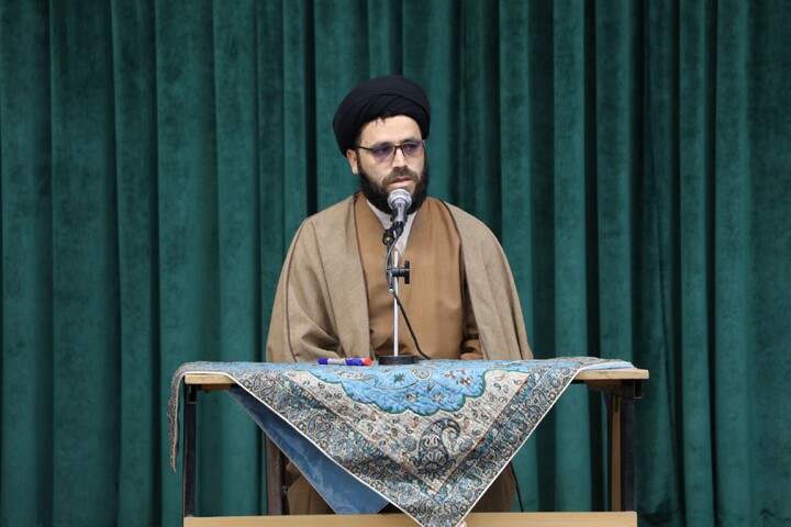 تصاویر/ جلسه هم اندیشی ماهیانه مبلغین و مبلغات امین شهرستان یزد برگزار شد