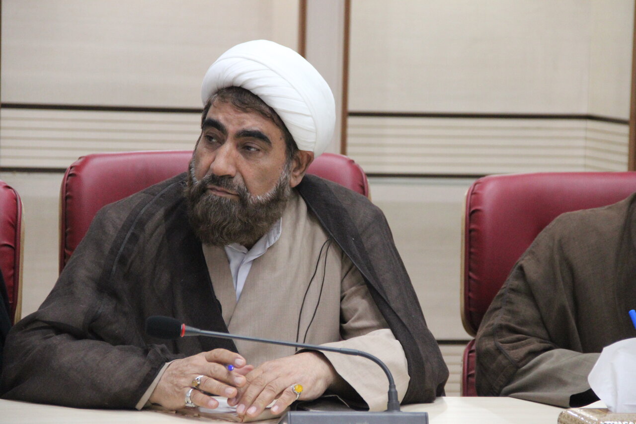 نماز اصل و اساس دین و بهترین راه ارتباط با خداوند است