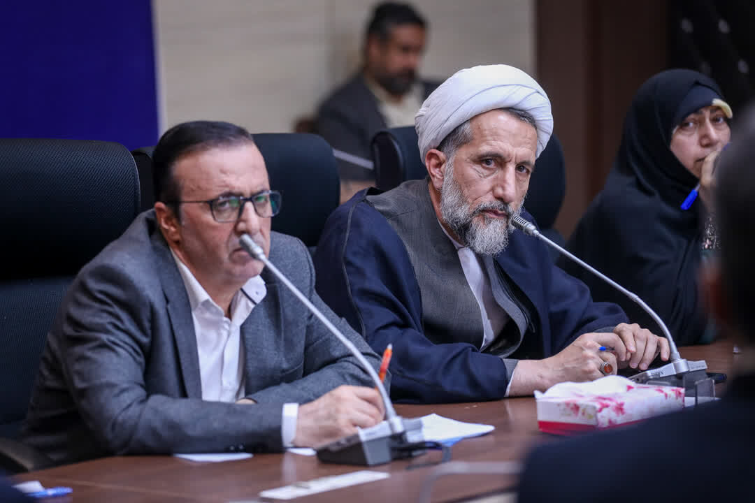 ضرورت رونق مساجد و ترویج فرهنگ نماز در استان قزوین