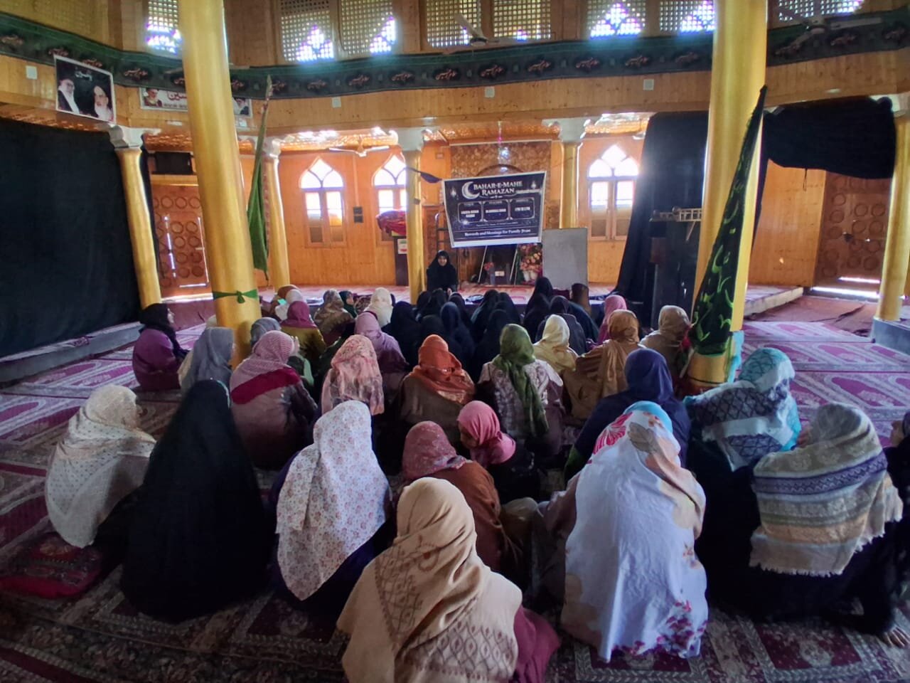 امام مہدی ٹرسٹ کلکتہ کے تحت بڈگام میں خواتین کے لیے ”رمضان المبارک تربیتی ورکشاپ“ کا اہتمام