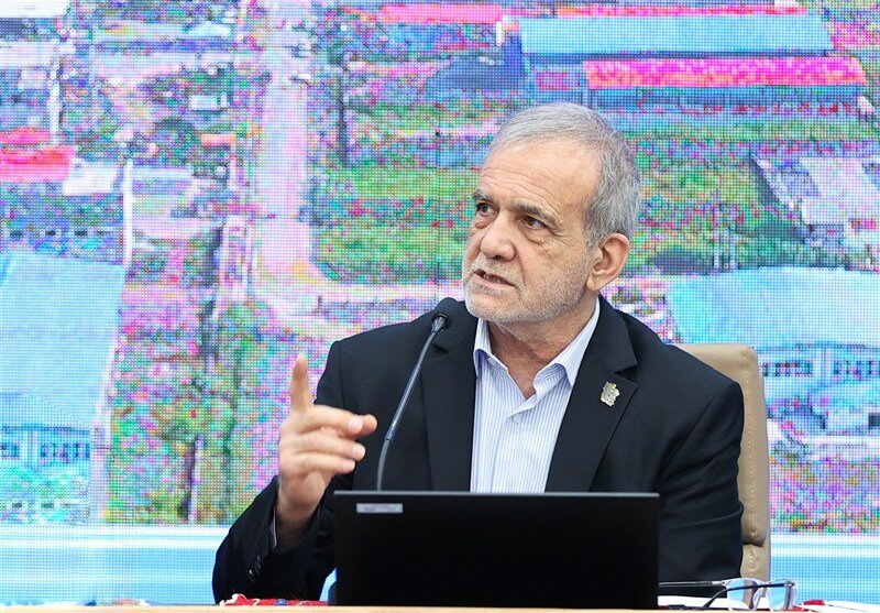 دشمنان دلسوز ملت ایران نیستند