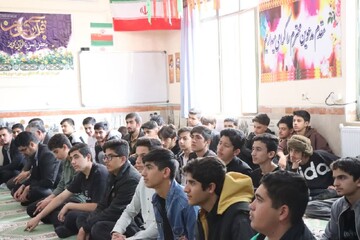 تصاویر/ نشست تبیین و تفسیر قرآن کریم در ایلام