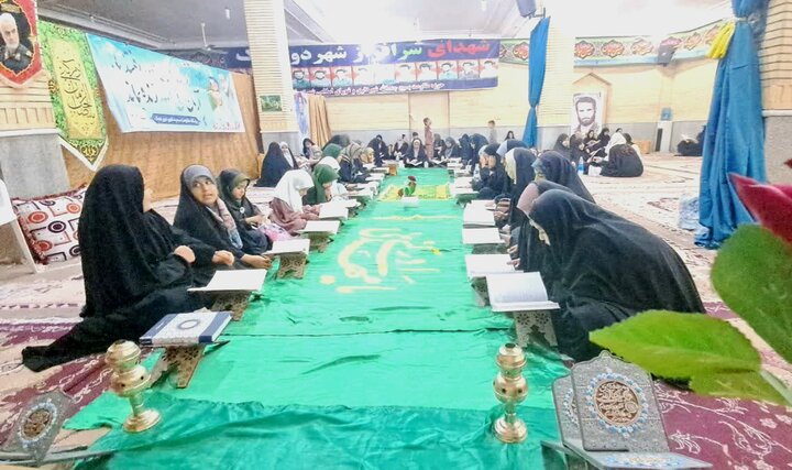 تصاویر/ هشتمین شب جزءخوانی دختران نوجوان در دوراهک