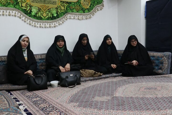 تصاویر/ دورهمی صمیمی جمع منتخب کانون‌های فرهنگی‌تبلیغی استان با مدیر اداره کل تبلیغات اسلامی استان گیلان