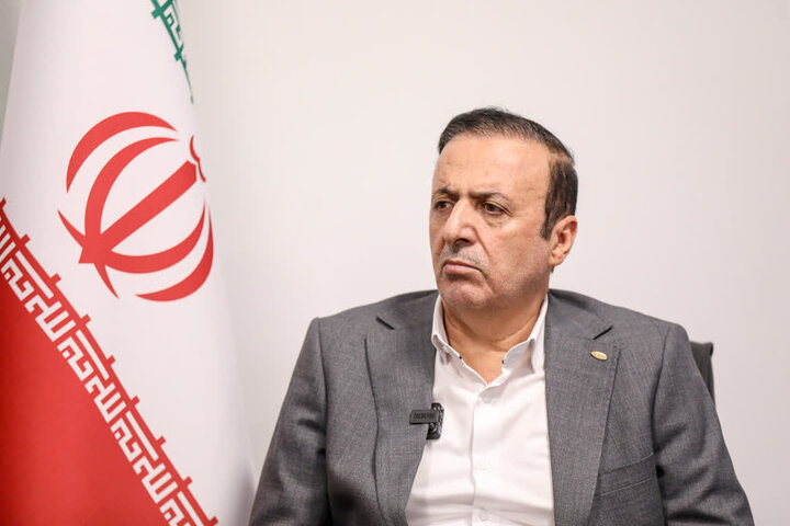 تصاویر /   دیدار وزیر صمت با نماینده ولی فقیه در استان و امام جمعه قزوین
