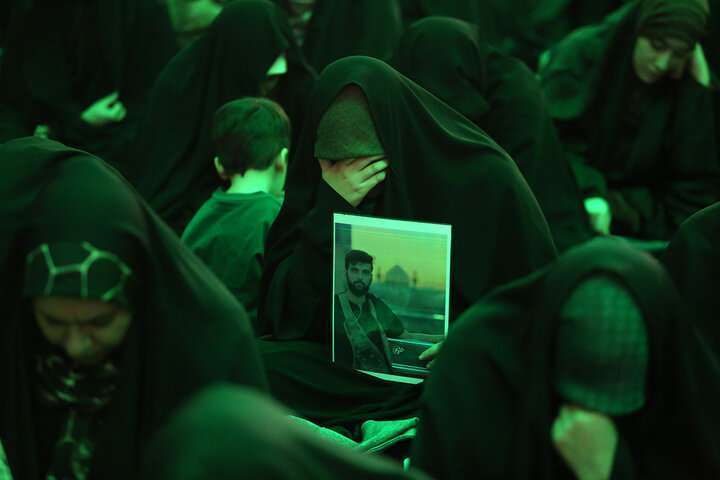 مناجات‌خوانی «شب‌های بندگی» در حرم حضرت فاطمه معصومه (س)