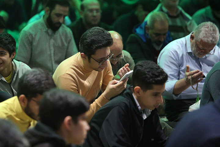 مناجات‌خوانی «شب‌های بندگی» در حرم حضرت فاطمه معصومه (س)