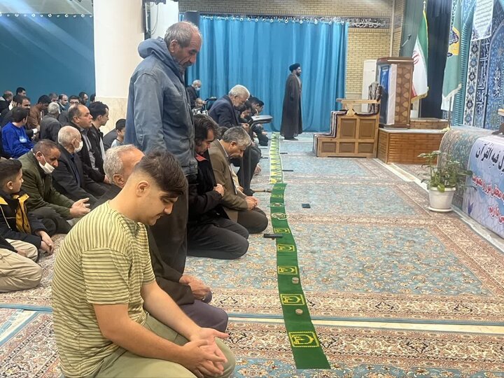 تصاویر/برگزاری محفل جزءخوانی قرآن کریم در شهرستان ایوان