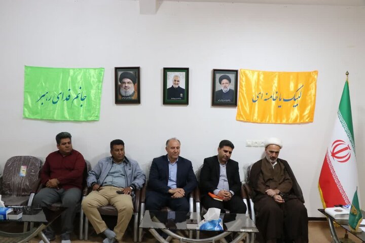 تصاویر/دیدار مدیر جدید کمیته امداد دهلران با امام جمعه