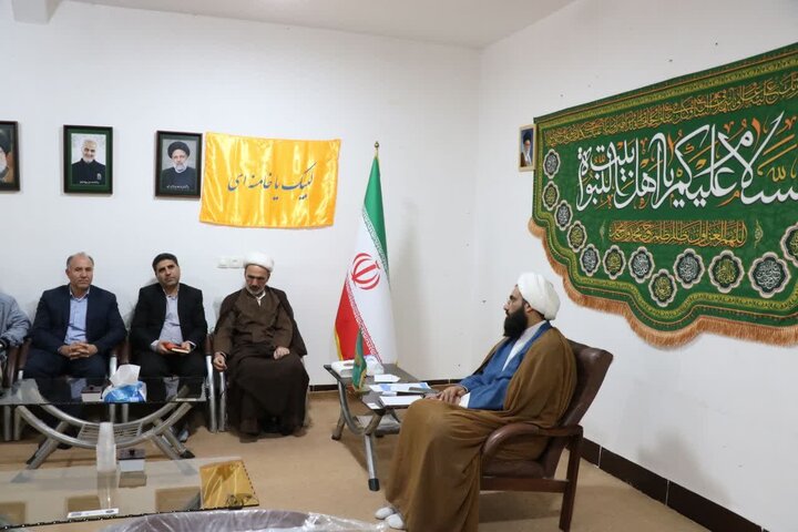 تصاویر/دیدار مدیر جدید کمیته امداد دهلران با امام جمعه