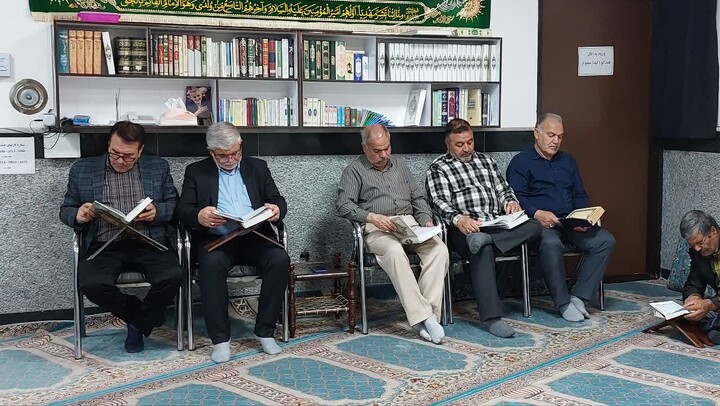 تصاویر| محفل قرآن کریم هیئت زینبیون آزادگان بیرجند