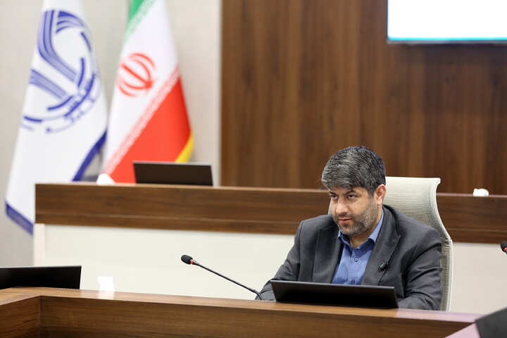 تصاویر/ نشست بیان مطالبات اساتید اقتصاد اسلامی از دولت چهاردهم