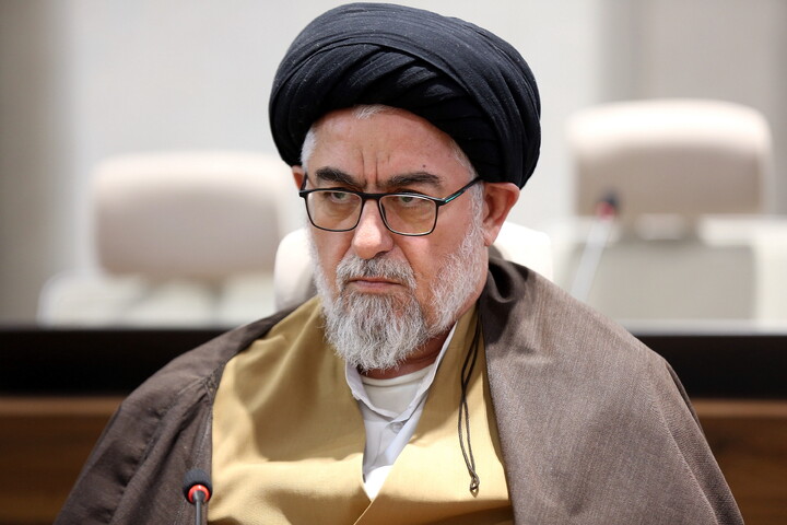 تصاویر/ نشست بیان مطالبات اساتید اقتصاد اسلامی از دولت چهاردهم