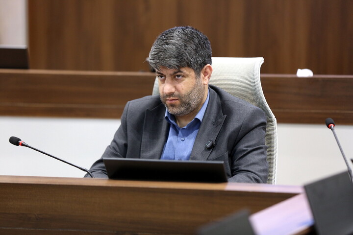 تصاویر/ نشست بیان مطالبات اساتید اقتصاد اسلامی از دولت چهاردهم