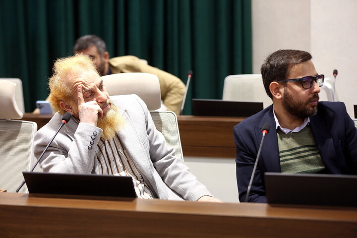 تصاویر/ نشست بیان مطالبات اساتید اقتصاد اسلامی از دولت چهاردهم