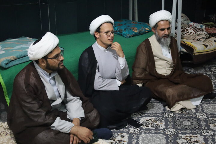 تصاویر/بازدید مدیر حوزه علمیه استان هرمزگان از مدرسه علمیه حضرت امیرالمؤمنین علیه السلام سندرک