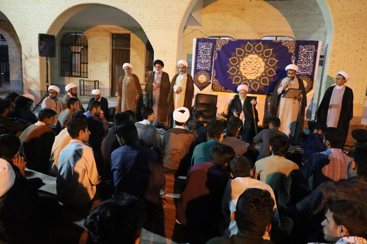 تصاویر/بازدید مدیر حوزه علمیه هرمزگان از مدرسه علمیه صاحب الزمان بشاگرد