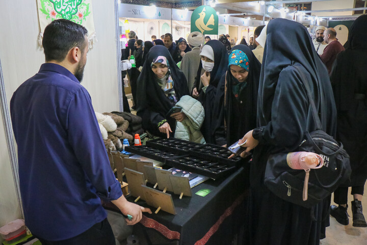 تصاویر/ غرفه های محصولات فرهنگی در سی و سومین دوره نمایشگاه بین‌المللی قرآن کریم