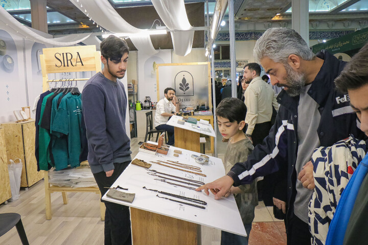 تصاویر/ غرفه های محصولات فرهنگی در سی و سومین دوره نمایشگاه بین‌المللی قرآن کریم