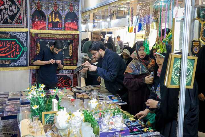 تصاویر/ غرفه های محصولات فرهنگی در سی و سومین دوره نمایشگاه بین‌المللی قرآن کریم
