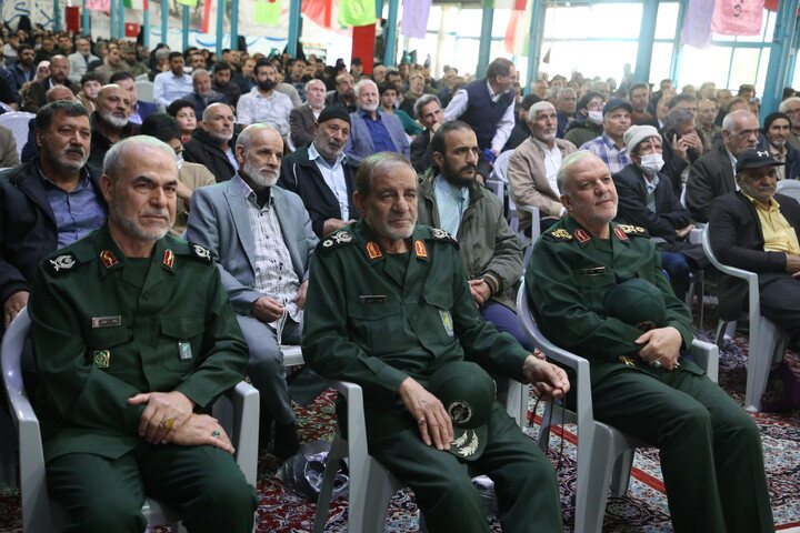 تصاویر / مراسم بزرگداشت سالگرد شهادت علمدار لشکر مقدس ۱۴ امام حسین( ع) در اصفهان