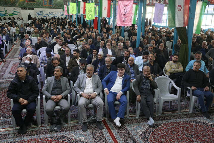 تصاویر / مراسم بزرگداشت سالگرد شهادت علمدار لشکر مقدس ۱۴ امام حسین( ع) در اصفهان