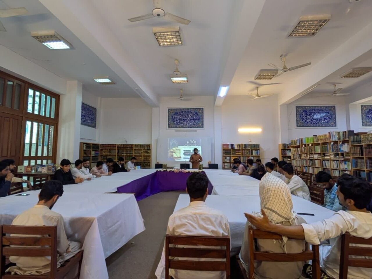 کراچی میں "نہج البلاغہ میں استعاراتی اسلوب" کے عنوان سے علمی نشست کا انعقاد