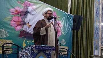 تصاویر / محفل «زندگی با آیه‌ها» در خرم‌دره