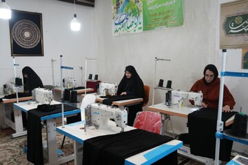 دوخت رایگان چادر در نمایشگاه بین المللی قرآن