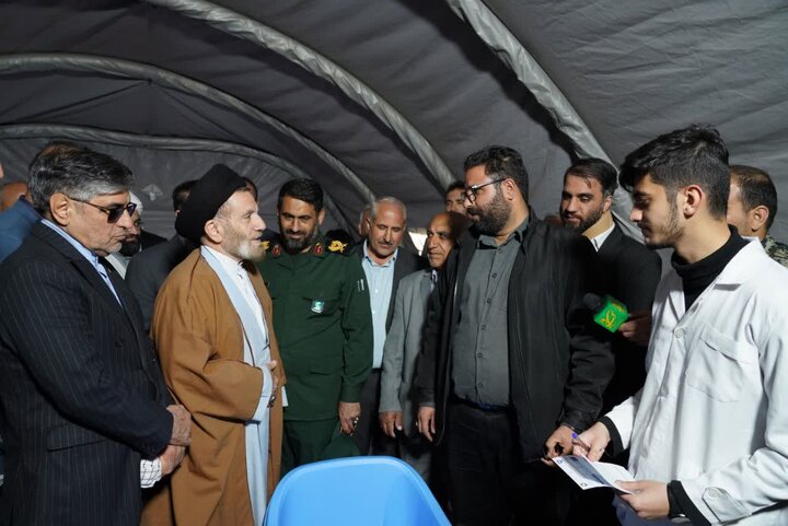 تصاویر/آیین برپایی بیمارستان صحرایی در رومشکان