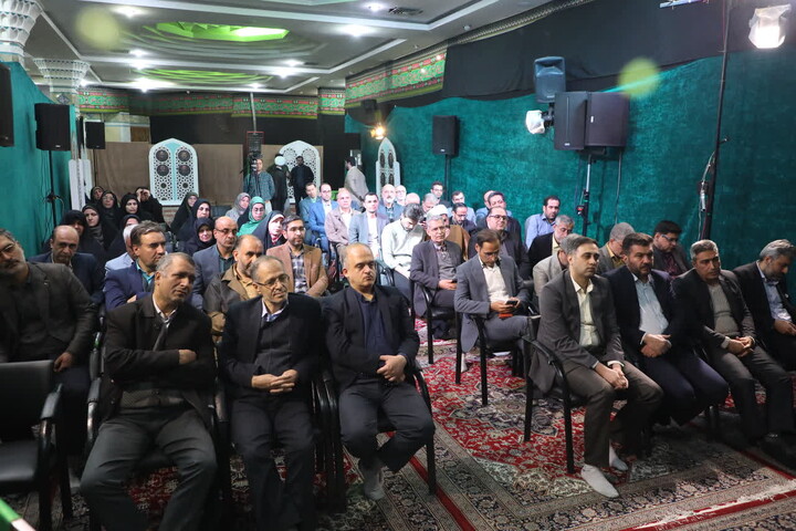 تصاویر/ دیدار رمضانی جمعی از اساتید دانشگاه‌های استان با نمایندهولی فقیه در  سمنان