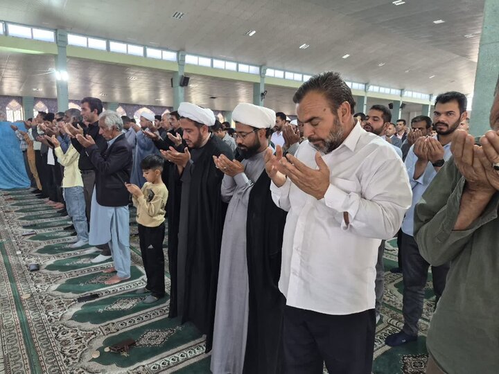 تصاویر/ اقامه نمازجمعه شهر عنبرآباد