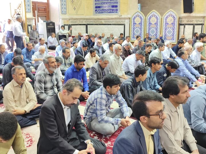 تصاویر/ اقامه نمازجمعه شهر بم