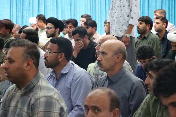 تصاویر/ اقامه نمازجمعه شهر قلعه گنج