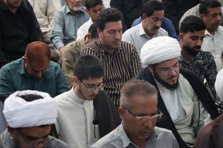 تصاویر/ اقامه نمازجمعه شهر قلعه گنج