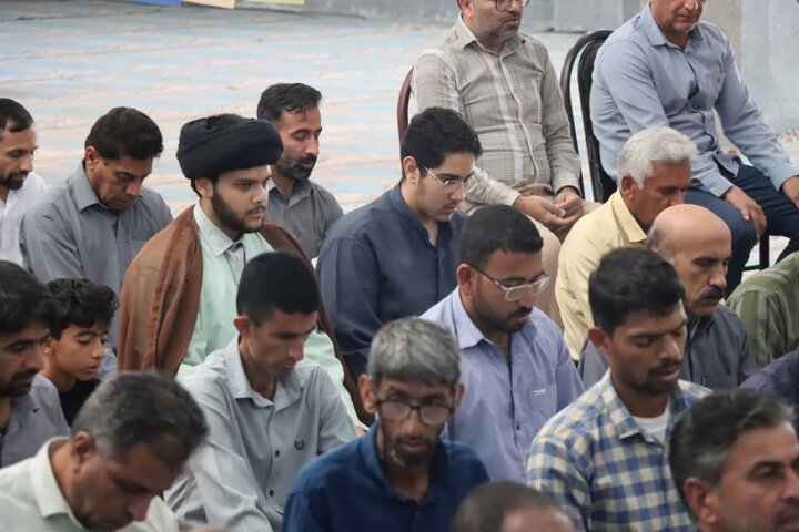 تصاویر/ اقامه نمازجمعه شهر قلعه گنج