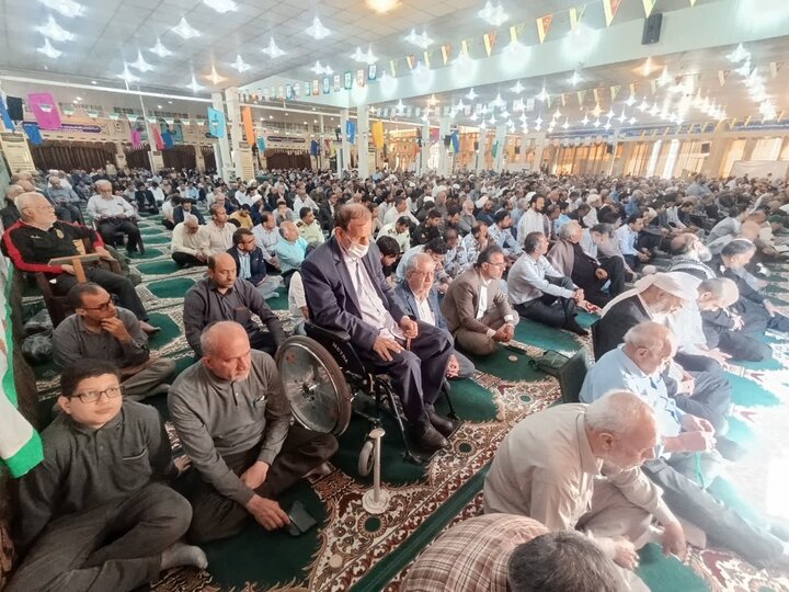 نمازجمعه امروز شهر بوشهر به روایت تصاویر