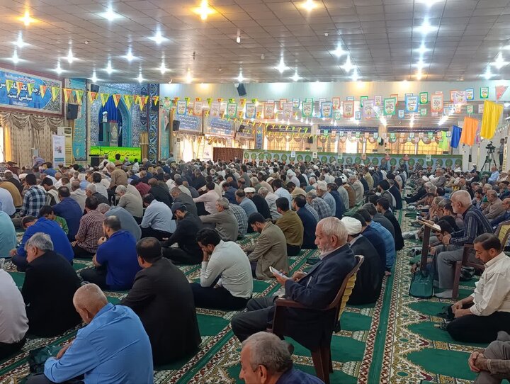 نمازجمعه امروز شهر بوشهر به روایت تصاویر