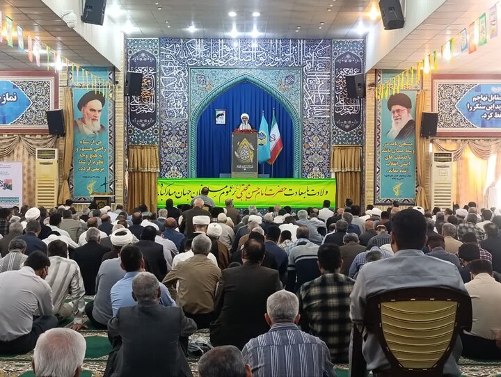 نمازجمعه امروز شهر بوشهر به روایت تصاویر