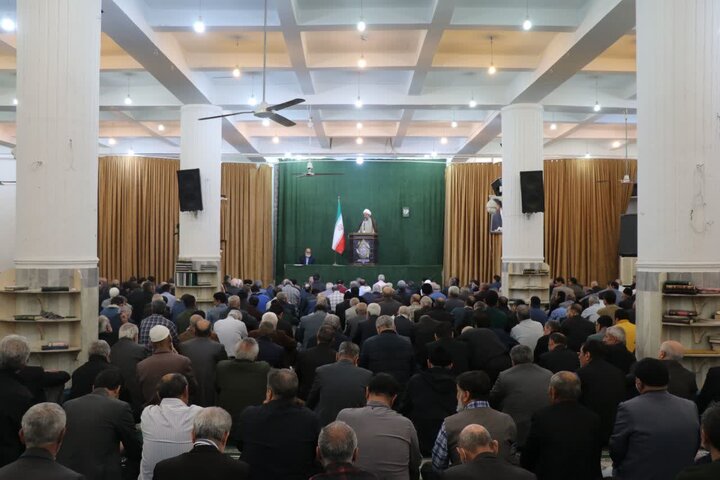 تصاویر/ نماز عبادی سیاسی جمعه در قرچک