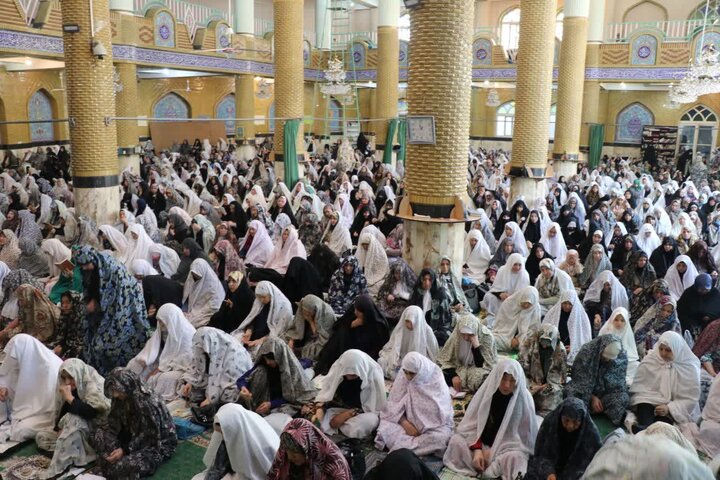 تصاویر/ نماز عبادی سیاسی جمعه در قرچک