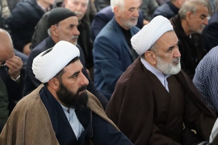 تصاویر/ اقامه نماز جمعه تکاب