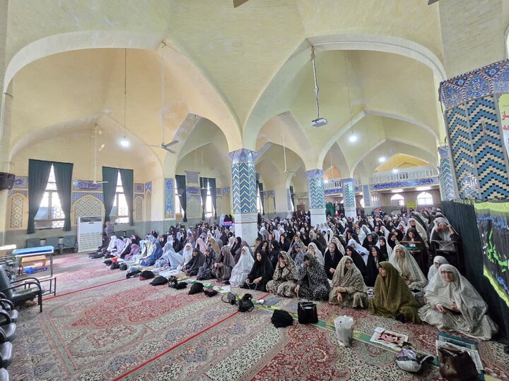 تصاویر/ برگزاری نماز جمعه شهرستان بهاباد