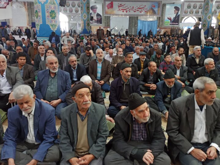 تصاویر/ نمازعبادی سیاسی جمعه کاشان