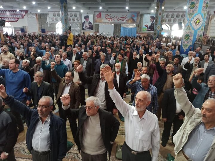 تصاویر/ نمازعبادی سیاسی جمعه کاشان