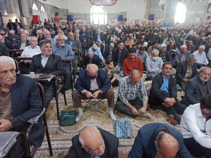 تصاویر/ نمازعبادی سیاسی جمعه کاشان