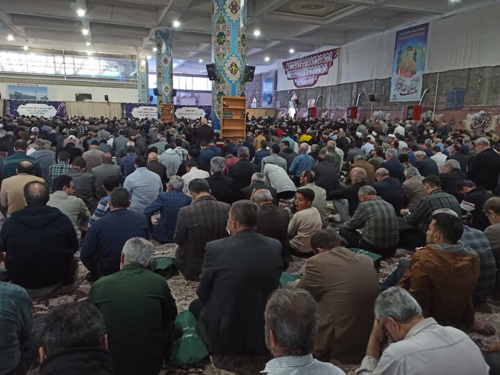 تصاویر/ نمازعبادی سیاسی جمعه کاشان