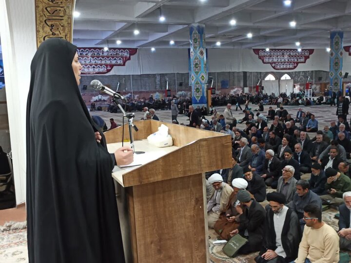 تصاویر/ نمازعبادی سیاسی جمعه کاشان