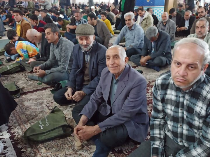 تصاویر/ نمازعبادی سیاسی جمعه کاشان